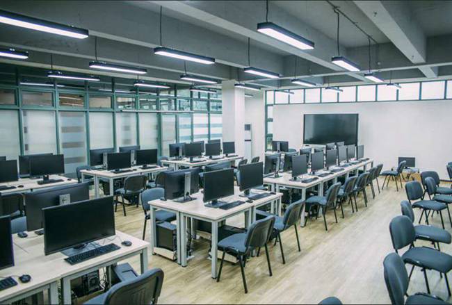 2026年四川省鹽業(yè)學(xué)校重點(diǎn)專業(yè)介紹_招生專業(yè)介紹